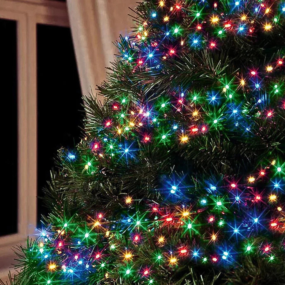 Instalație LED 30M Multicolor - Jocuri de Lumini pentru Crăciun și Petreceri