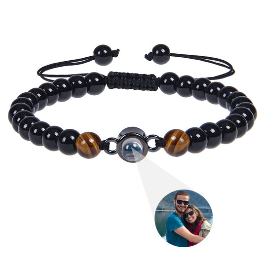 Brățară Personalizată cu Proiecție Foto și Mărgele Black Matte Tiger Eye – Cadou Unic și Emoționant