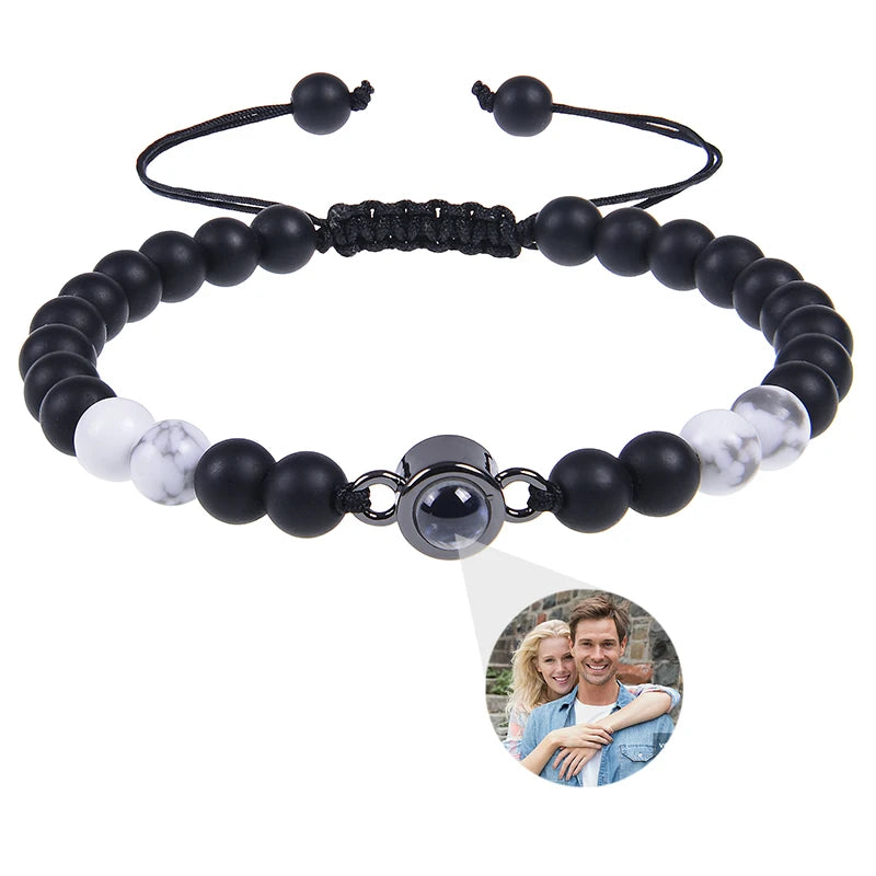 Brățară Personalizată cu Proiecție Foto și Mărgele Black Matte Tiger Eye – Cadou Unic și Emoționant