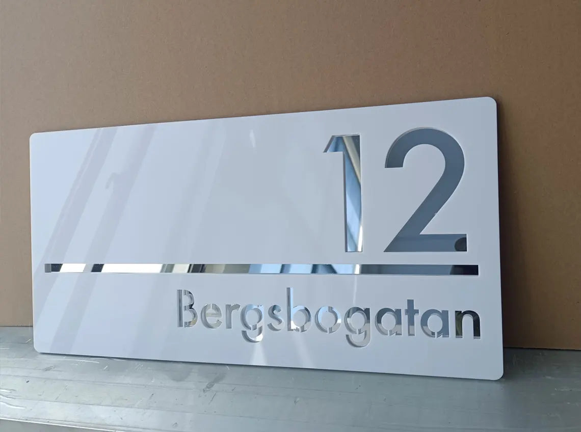 Placă Număr Casă Personalizat APF® – 3D Acrilic, Exterior, Stradal, Laser Cut cu LOGO Personalizat