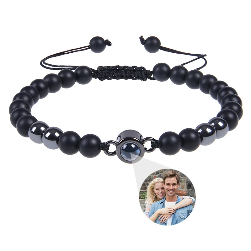 Brățară Personalizată cu Proiecție Foto și Mărgele Black Matte Tiger Eye – Cadou Unic și Emoționant