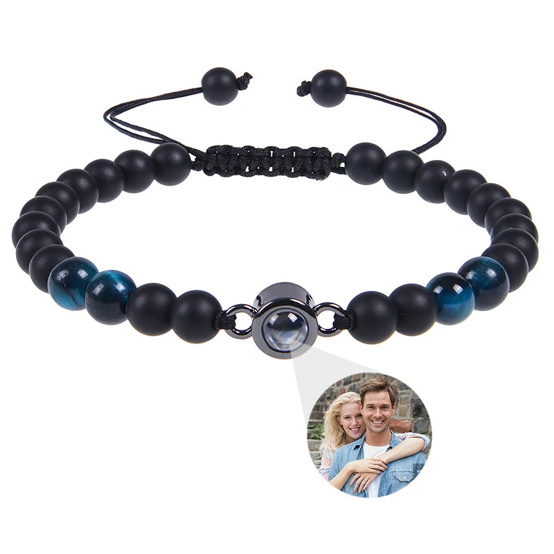 Brățară Personalizată cu Proiecție Foto și Mărgele Black Matte Tiger Eye – Cadou Unic și Emoționant