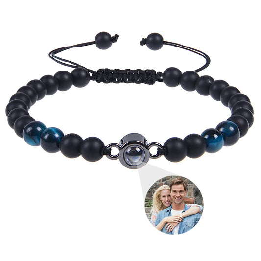 Brățară Personalizată cu Proiecție Foto și Mărgele Black Matte Tiger Eye – Cadou Unic și Emoționant